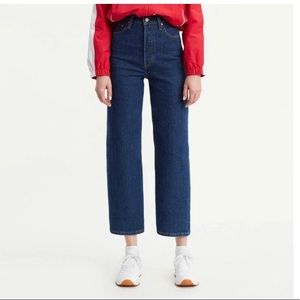 Levi’s Ribcage Straight Leg